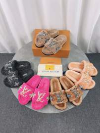 Picture of Louis Vuitton Slippers _SKULVsz35-40h0907635